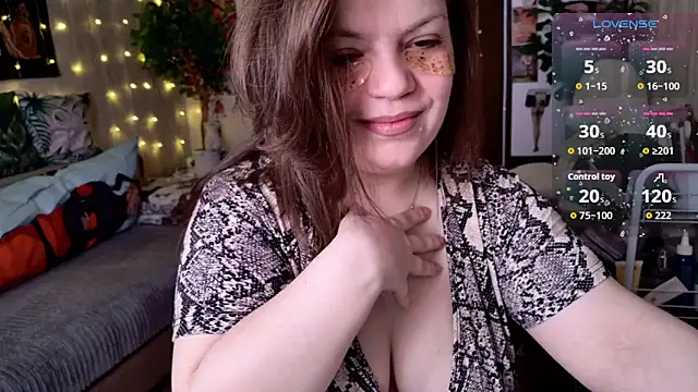 Snapshot of cutewhip chatting on 04-25-26, 06:05 cutewhip online show from 04-25-26, 06:05