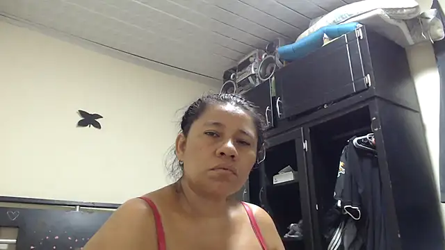 adrixxx38 online show from 06-11-26, 04:31