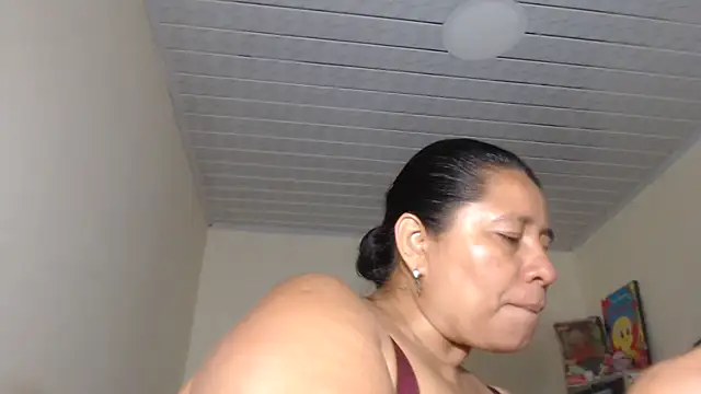 adrixxx38 online show from 10-15-25, 08:28