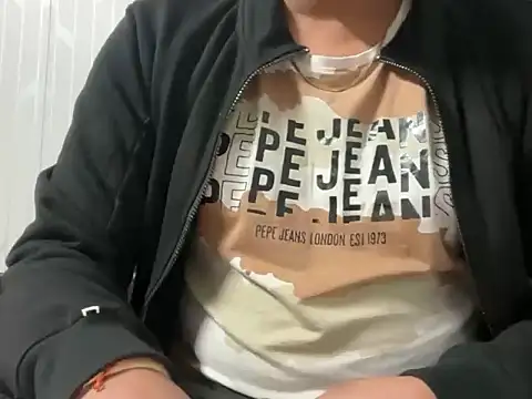 nishantsaraswat online show from 11-12-25, 05:17