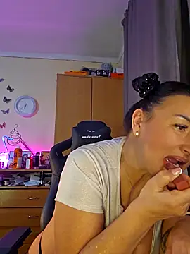 Hotangel75 online show from 02-08-26, 04:05