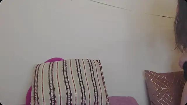 Lady Adrianna online show from 05-20-26, 06:05