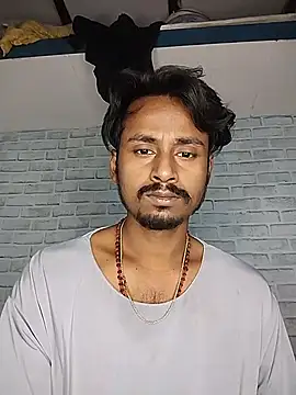 Snapshot of sujanmanda chatting on 10-25-25, 01:01 sujanmanda online show from 10-25-25, 01:01