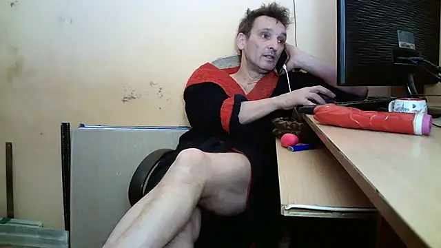 dundyFocus online show from 11-22-25, 02:27