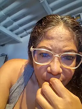 mila38 online show from 11-02-25, 03:39