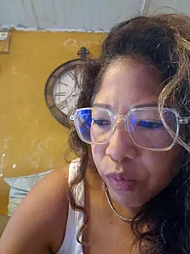 Snapshot of mila38 chatting on 07-23-26, 07:27 mila38 online show from 07-23-26, 07:27