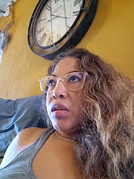 mila38 online show from 11-12-25, 09:24