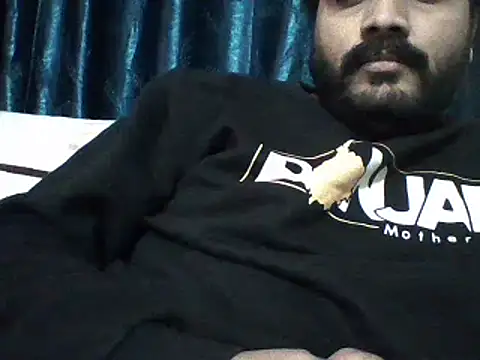 Snapshot of tejvirdhanoa chatting on 12-13-24, 03:43 tejvirdhanoa online show from 12-13-24, 03:43