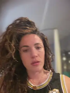 Clara-xoxo online show from 02-13-26, 10:59