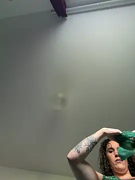 Clara-xoxo online show from 01-11-26, 01:51