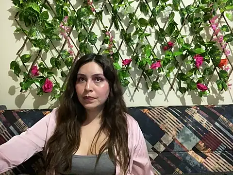 Snapshot of Jack_Emily1 chatting on 03-17-25, 12:21 Jack Emily1 online show from 03-17-25, 12:21