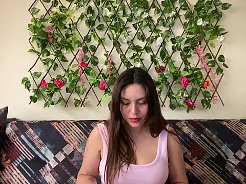 Snapshot of Jack_Emily1 chatting on 03-12-25, 05:07 Jack Emily1 online show from 03-12-25, 05:07