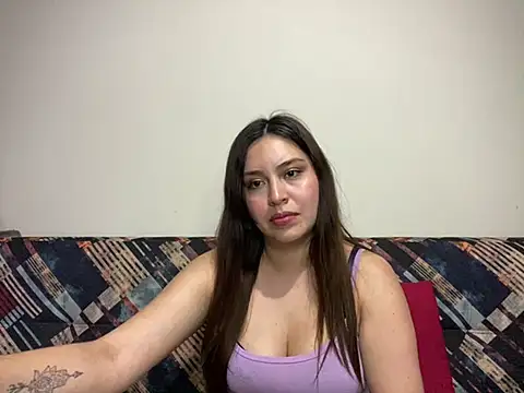 Snapshot of Jack_Emily1 chatting on 02-24-25, 12:20 Jack Emily1 online show from 02-24-25, 12:20