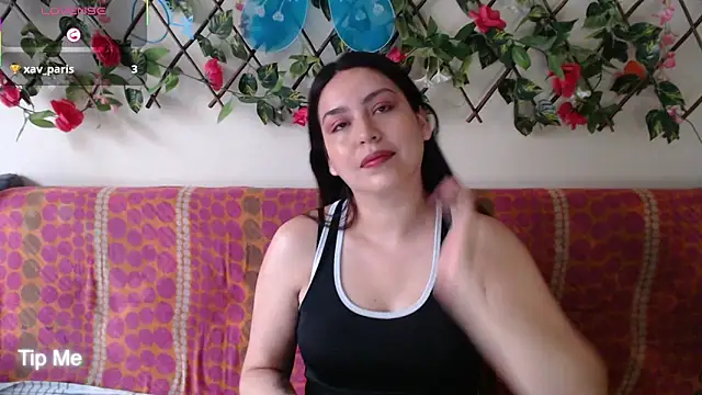 Jack Emily1 online show from 11-15-25, 05:28