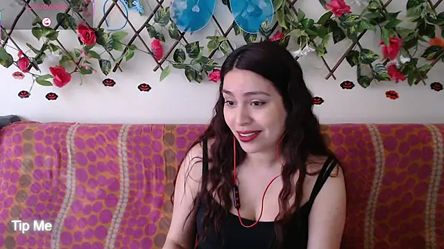 Jack Emily1 online show from 11-07-25, 05:39