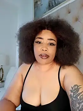 Snapshot of CAMMII_ chatting on 03-03-25, 11:11 CAMMII online show from 03-03-25, 11:11