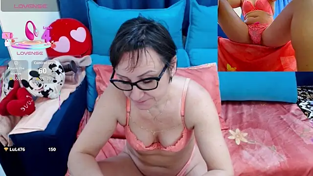 SexyNicolleX online show from 02-18-26, 05:42