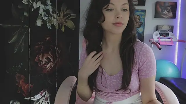 makiyahbelle online show from 12-16-25, 06:17