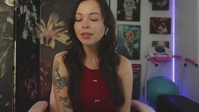 makiyahbelle online show from 10-07-25, 08:04