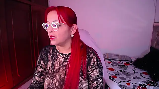 salomecastro  online show from 09-13-25, 01:49