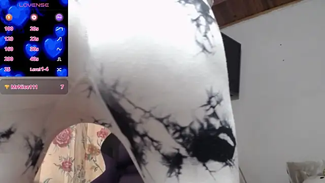 cristin doll  online show from 02-11-26, 09:58