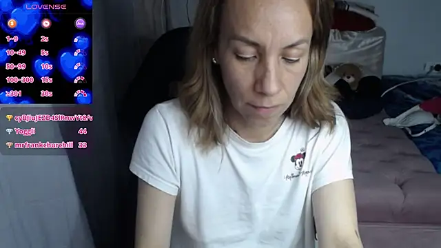 cristin doll  online show from 03-07-26, 01:56