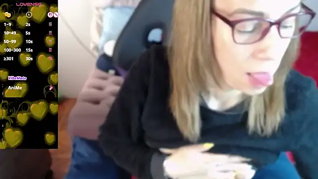 cristin doll  online show from 01-18-26, 04:21