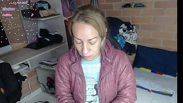 cristin doll  online show from 07-08-26, 02:51