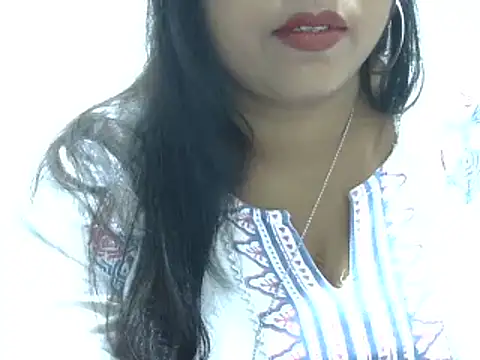 Snapshot of ROSEE_MERRYYYY chatting on 02-22-25, 01:24 ROSEE MERRYYYY online show from 02-22-25, 01:24
