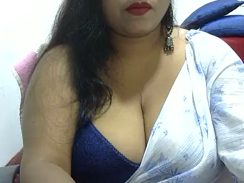Snapshot of ROSEE_MERRYYYY chatting on 09-23-25, 05:53 ROSEE MERRYYYY online show from 09-23-25, 05:53