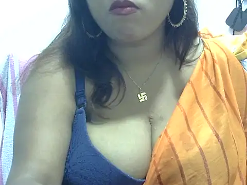 ROSEE MERRYYYY online show from 04-01-26, 01:41