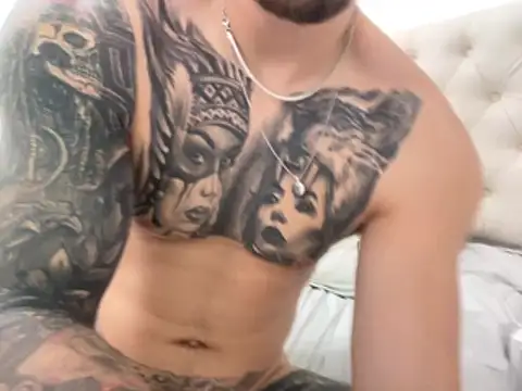 Snapshot of Hot__Tiger chatting on 07-19-26, 04:43 Hot Tiger online show from 07-19-26, 04:43