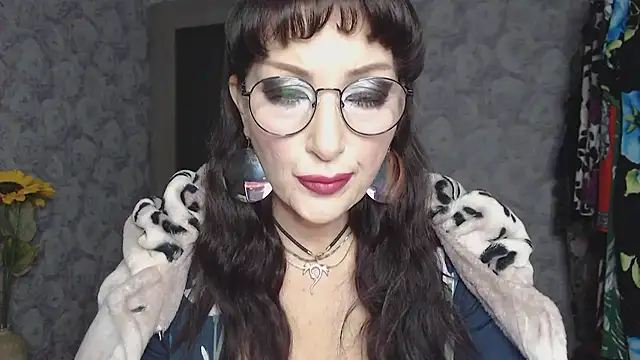 Aziza1 online show from 10-24-25, 02:49