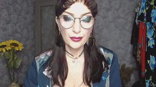 Aziza1 online show from 04-30-26, 03:19