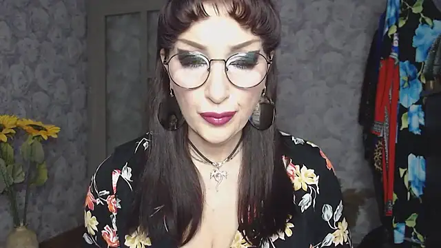 Aziza1 online show from 04-28-26, 01:37