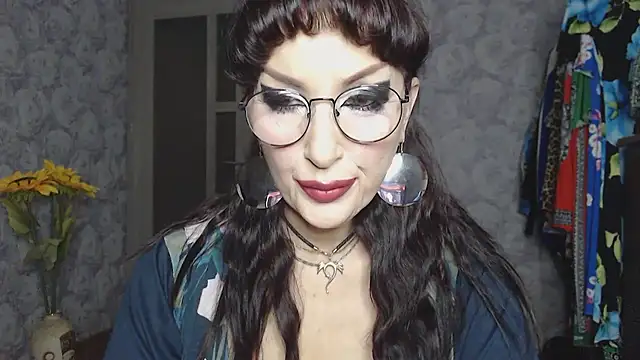 Aziza1 online show from 01-17-26, 01:15