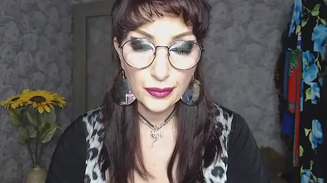 Aziza1 online show from 05-26-26, 02:26