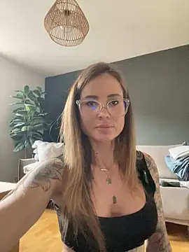 Etwas neugierig online show from 03-01-26, 01:00