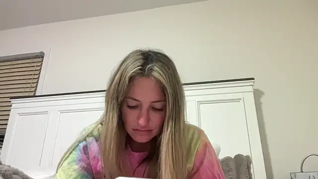 Snapshot of AmandaStarryNight chatting on 01-13-26, 04:27 AmandaStarryNight online show from 01-13-26, 04:27