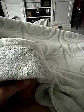 frechsein online show from 11-11-25, 07:58