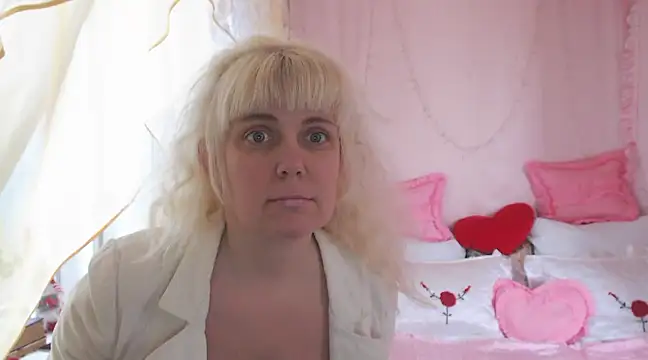 SunnySylvia online show from 02-23-25, 07:33