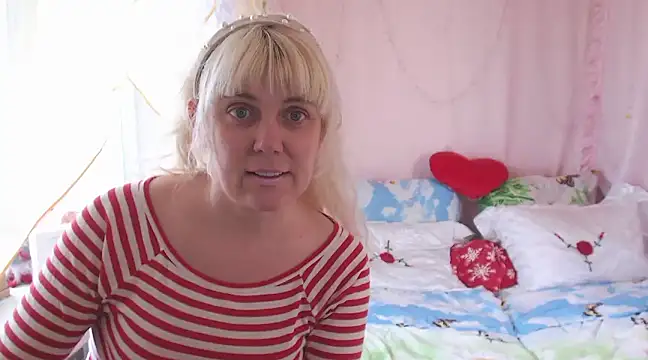SunnySylvia online show from 03-02-25, 11:30