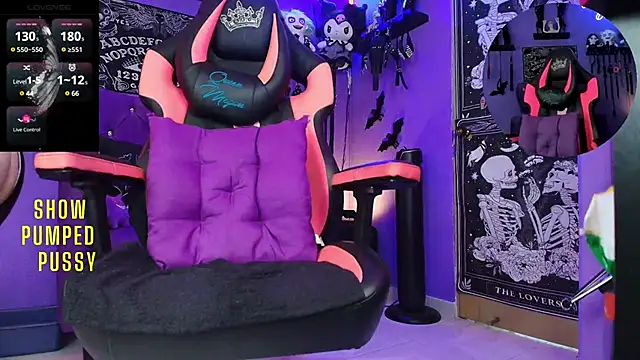 Snapshot of fetishkinkymeganx chatting on 03-17-25, 04:43 fetishkinkymeganx online show from 03-17-25, 04:43