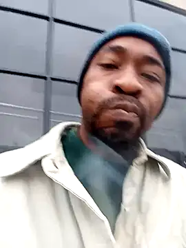 Snapshot of Ogmelo chatting on 06-22-26, 05:37 Ogmelo online show from 06-22-26, 05:37