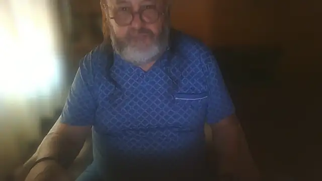Snapshot of Koldo70 chatting on 06-03-26, 02:33 Koldo70 online show from 06-03-26, 02:33
