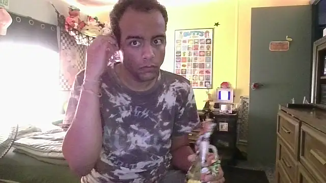 Snapshot of LordSpunFun chatting on 10-14-25, 05:02 LordSpunFun online show from 10-14-25, 05:02