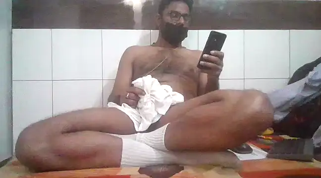 Snapshot of hotindianstud chatting on 02-18-25, 03:20 hotindianstud online show from 02-18-25, 03:20