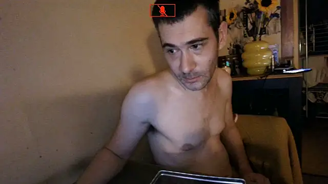 Snapshot of Ethangay chatting on 06-23-26, 06:28 Ethangay online show from 06-23-26, 06:28