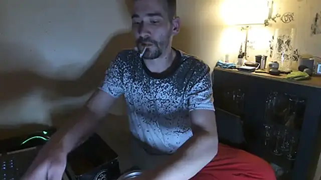 Ethangay online show from 10-30-25, 04:37