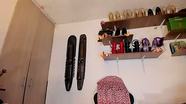 sashasweethot online show from 10-10-25, 01:28